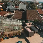 Life Apartment Istanbul